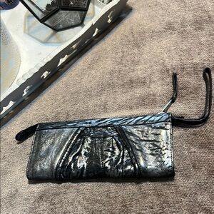 Junior Drake Shimmering Black and Silver Clutch